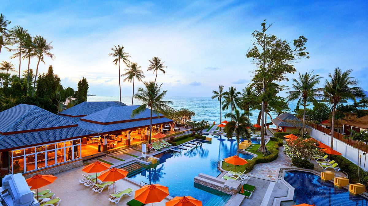 Beachfront Koh Samui Paradise with Daily Breakfast, Nightly Dinner, Beach Massages & Cocktails