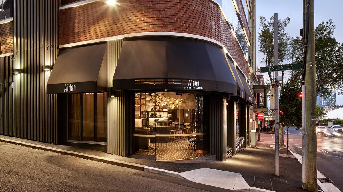 Sydney Boutique Art Deco Elegance Steps from Darling Harbour with Daily Breakfast