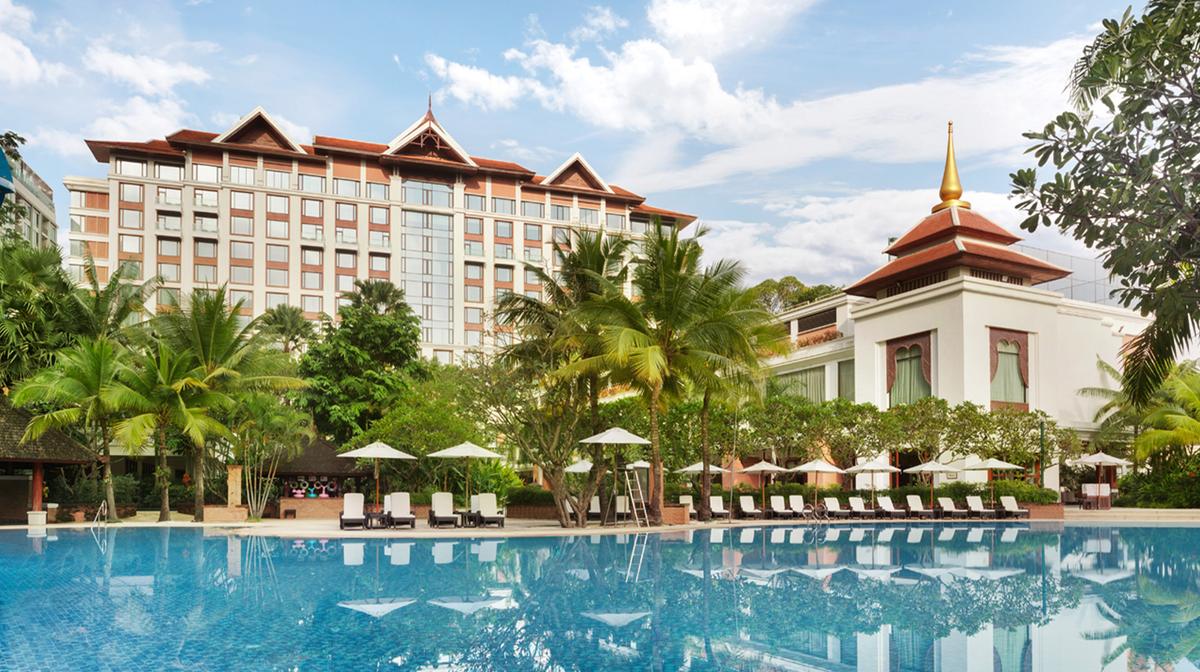 Shangri-La Escape in the Heart of Chiang Mai with Daily Breakfast & Club Lounge Access