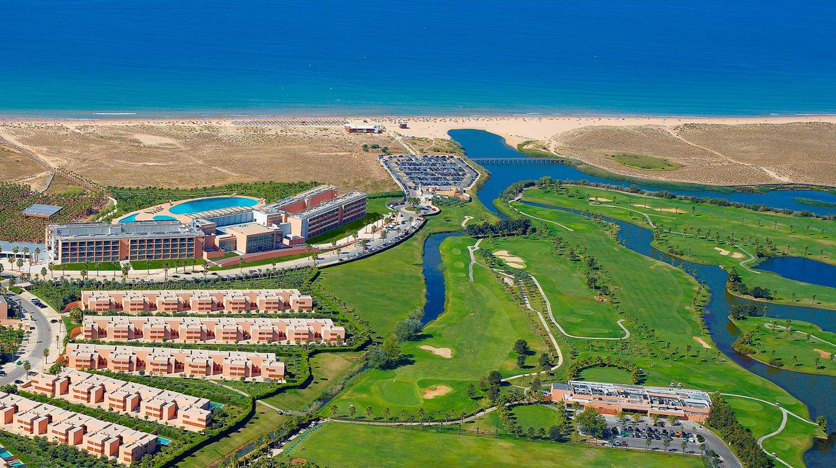 Portugal Algarve Beach Escape with Six Restaurants & Bars, Three Outdoor Pools & Day Spa