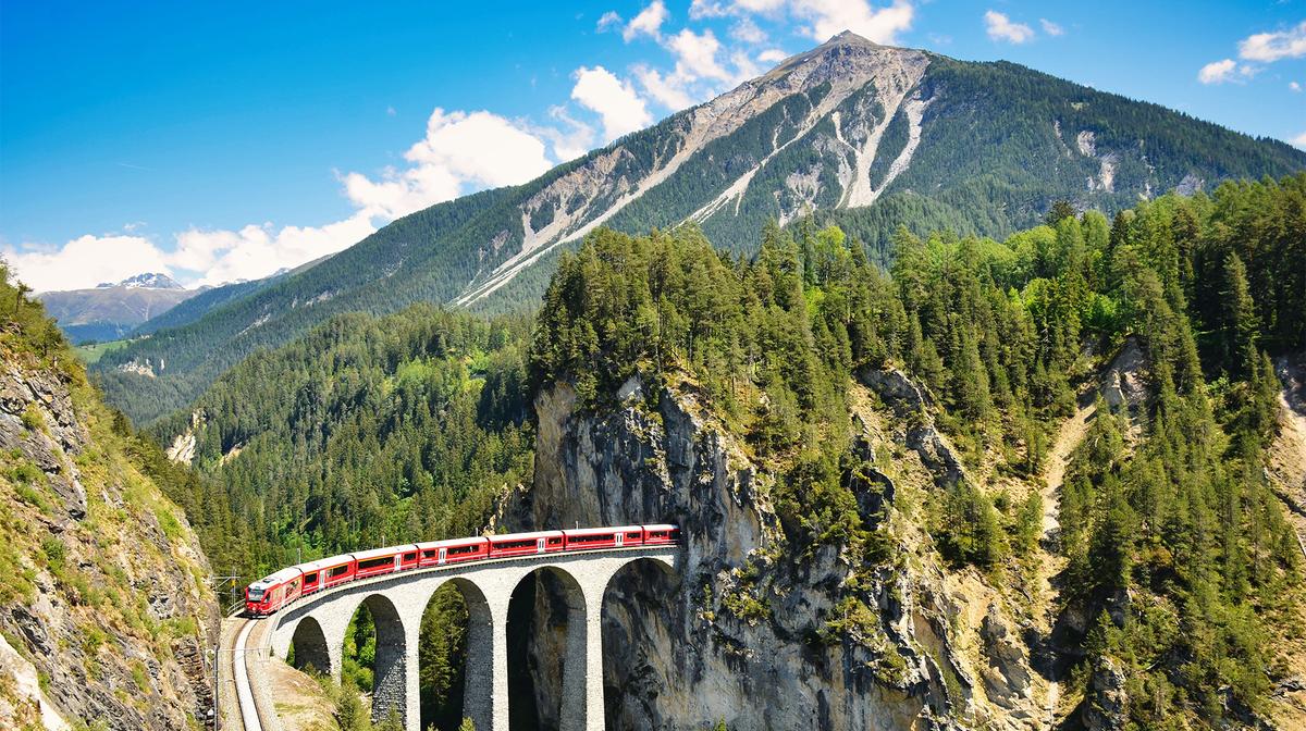 Switzerland 2024 Luxury Tour with Bernina Express. Glacier Express, Lake Constance Cruise & Five-Star Davos Accommodation