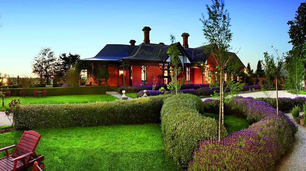 Macedon Ranges Boutique Winery Stay 