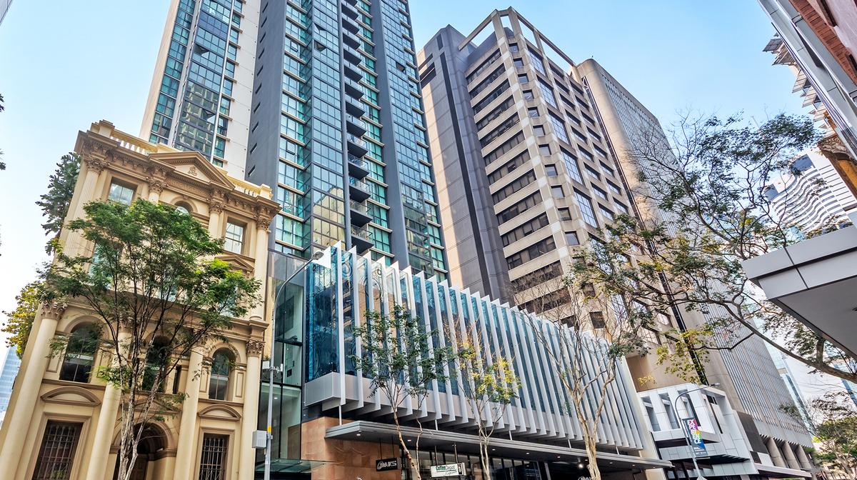 Modern Brisbane Self-Contained Apartments in City Centre with Pool, Sauna & Gym