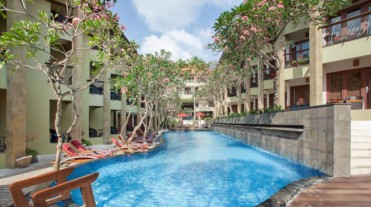 Relaxing Legian Escape with Daily Breakfast, Daily Lunch or Dinner & Welcome Beers