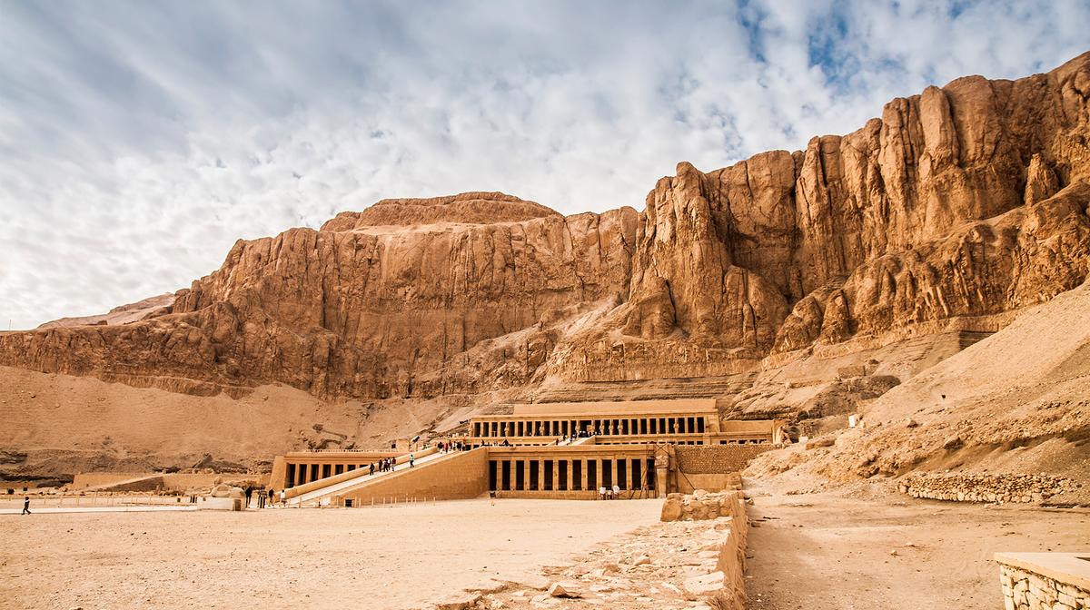 Egyptian Icons 2023: 9-Day Luxury Small-Group Tour with Nile River Cruise & Valley of the Kings