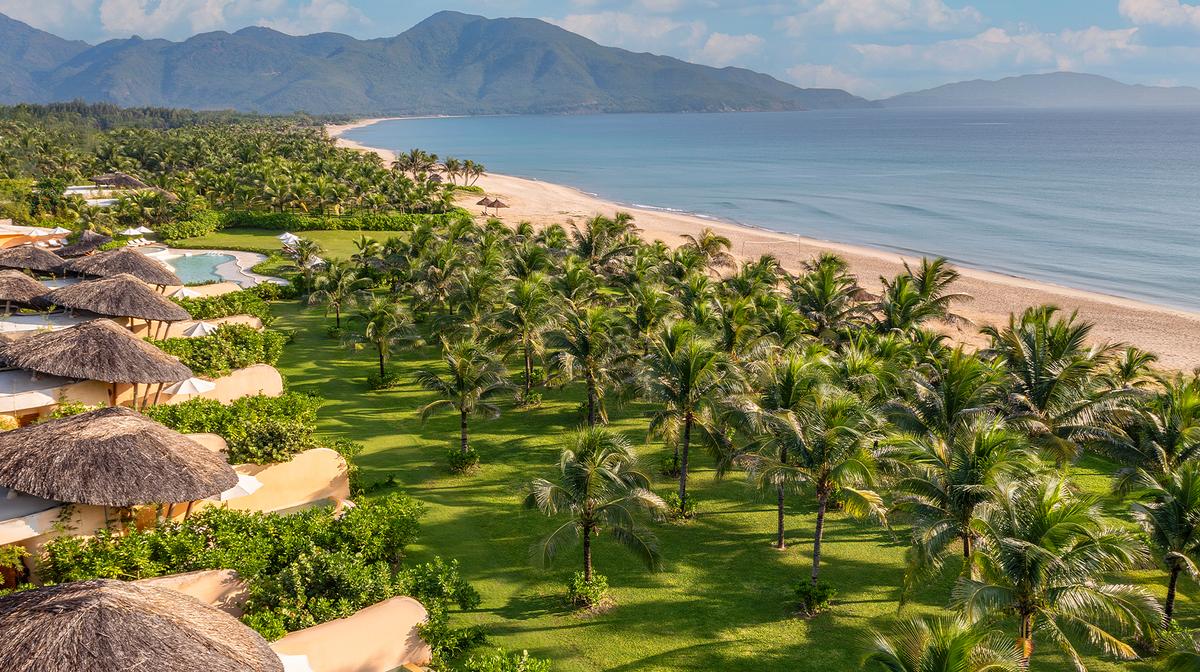 Vietnam’s Newest Award-Winning Five-Star Beachfront Resort with Daily Dining & Nightly Drinks