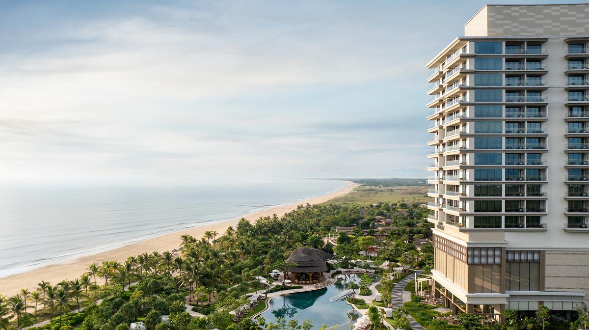 Five-Star Hoi An Beachfront Sanctuary with Daily Breakfast, Daily Dinner & Nightly Cocktails 