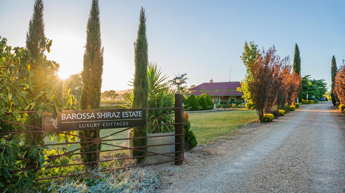 Barossa Valley Vineyard Cottage Escape