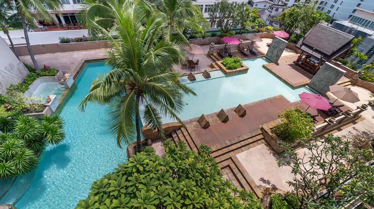 Lush Bangkok City Break with Lagoon-Style Pool, Daily Breakfast & THB500 Dining Credit