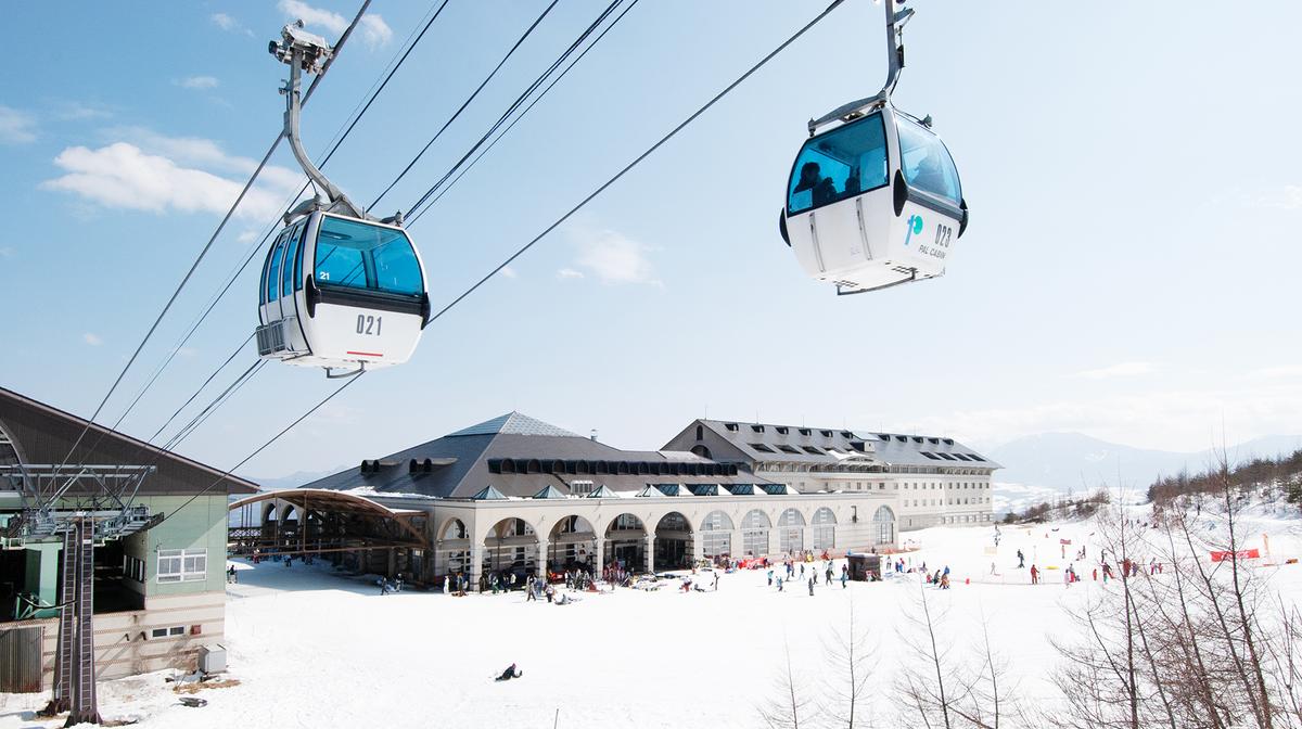 Japan Ski-In Ski-Out Alpine Escape with Unlimited-Use Ski Passes, Daily Breakfast & Onsen Access