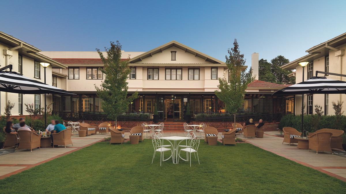 Elegant Art Deco Canberra Luxury with Daily Breakfast, Nightly Drinks & A$50 Dining Credit