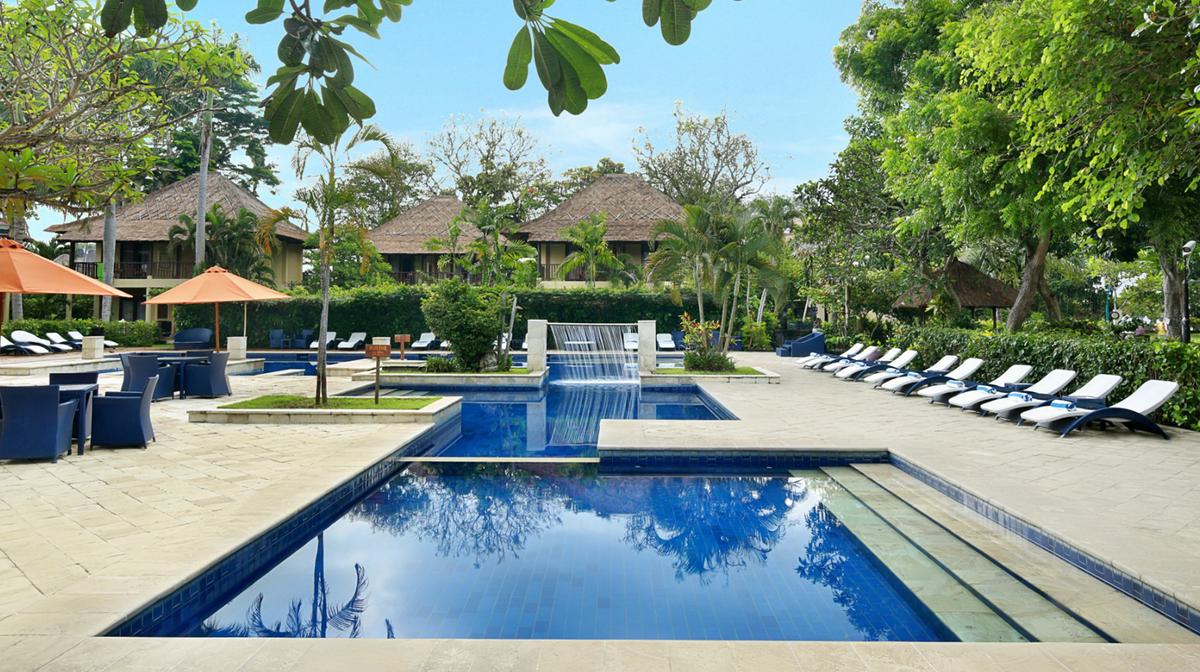 Sanur Beachfront Escape with Daily Breakfast, Three Lunches or Dinners & Nightly Cocktails