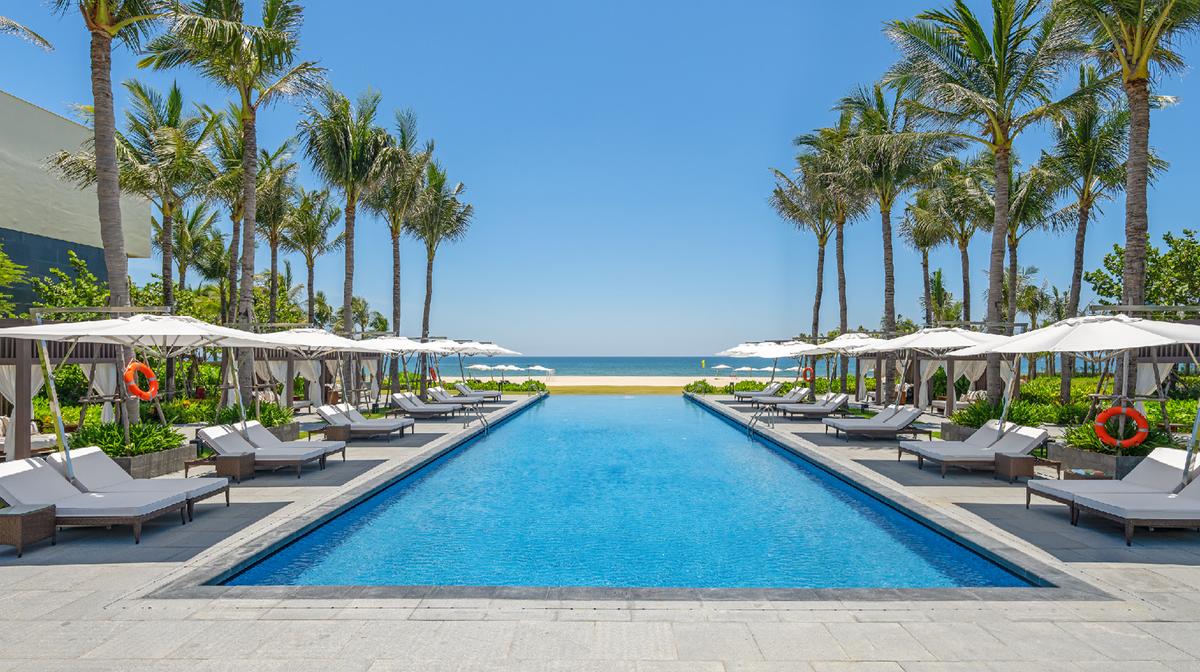 Beachfront Opulence near Hoi An with Daily Breakfast, Nightly Dinner & Lounge Access