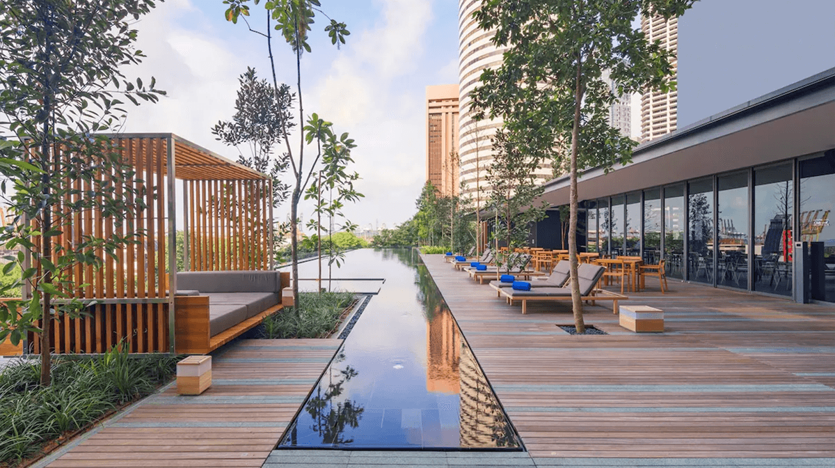 Brand-New Five-Star Singapore CBD Apartment-Style Stay with Daily Breakfast & Nightly Free-Flow Drinks Hour