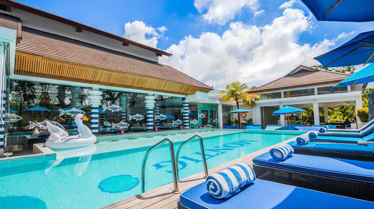 Five-Star Seminyak Retreat with Pool & Spa 