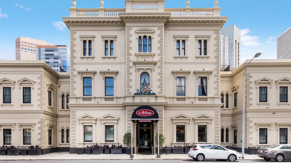 Heritage Escape in the Heart of Adelaide CBD