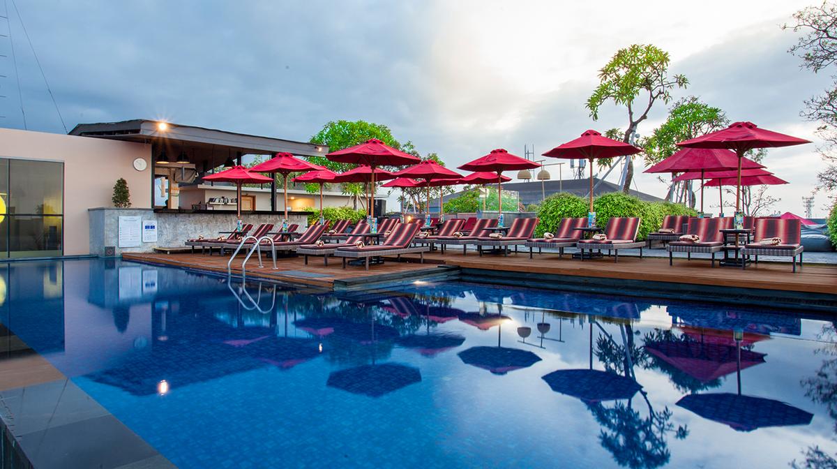 Relaxed Legian Stay with Daily Breakfast, Nightly Beer & Massages