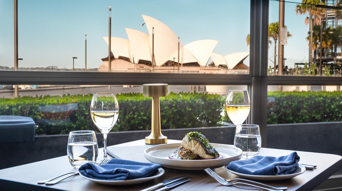 Sydney: Harbourfront Three-Course Set Menu Dining Experience for Two with Bottle of Wine to Share