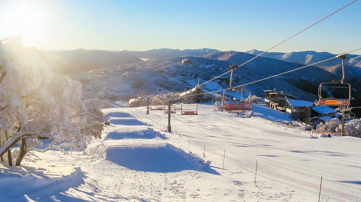 Mount Buller Ski-In Ski-Out Alpine Lodge with Daily Breakfast, Nightly Drinks, Ski Hire & Indoor Pool