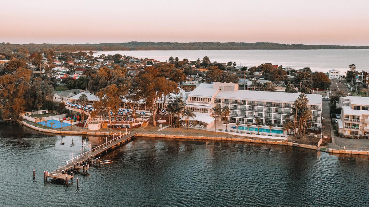 Hamptons-Inspired Central Coast Waterfront Escape with Daily Breakfast & Dining Credit