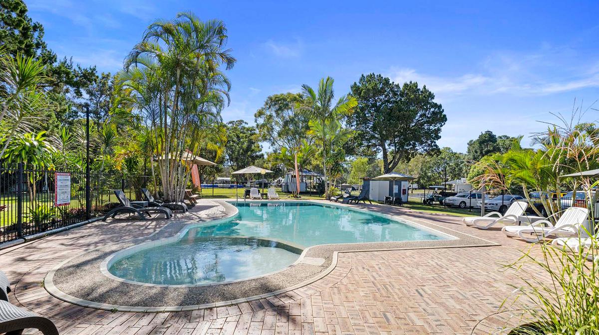 Family-Friendly Byron Bay Cabins Minutes from Tallow Beach with Retro Swimming Pool