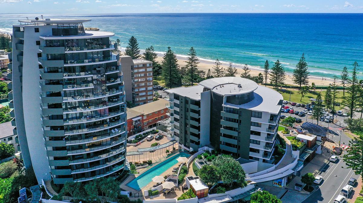 Gold Coast: Burleigh Heads Beachfront Luxury One, Two or Three-Bedroom Apartment Escape