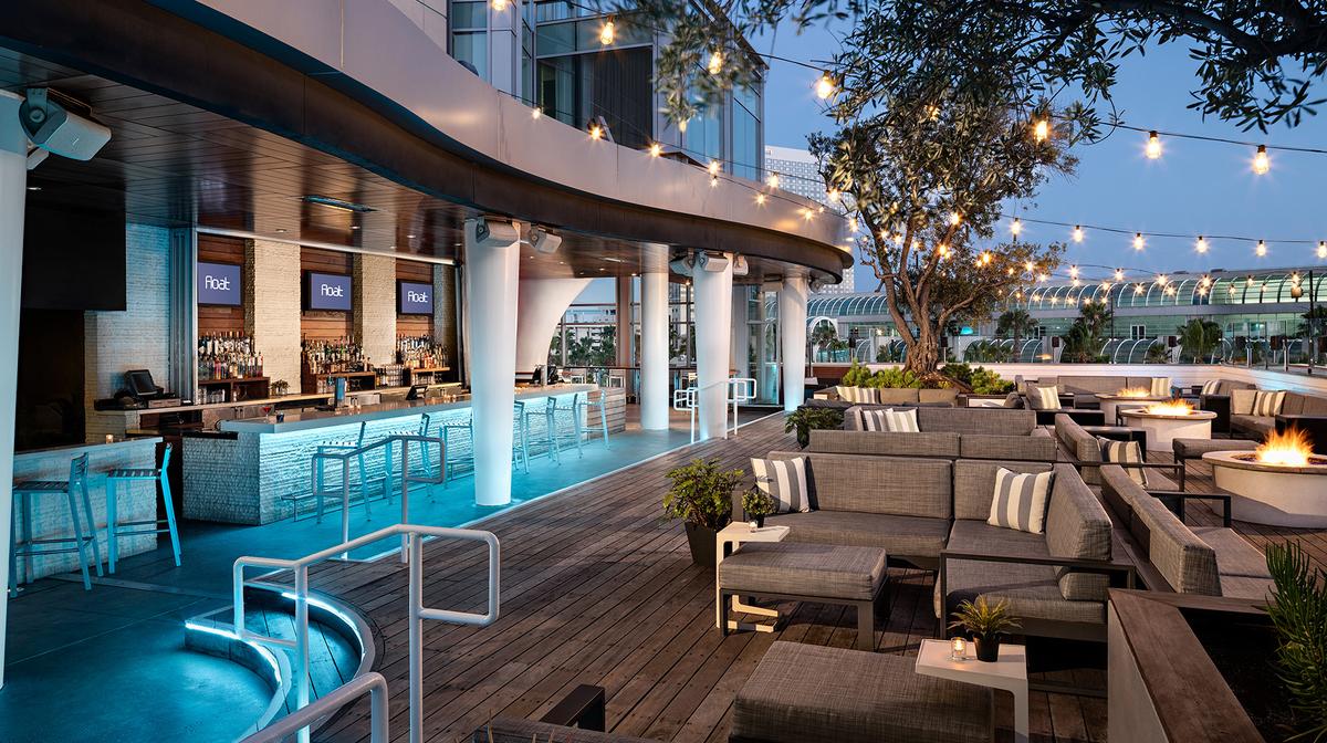 Stylish Downtown San Diego Escape in Gaslamp Quarter with Daily Resort Credit & Rooftop Pool