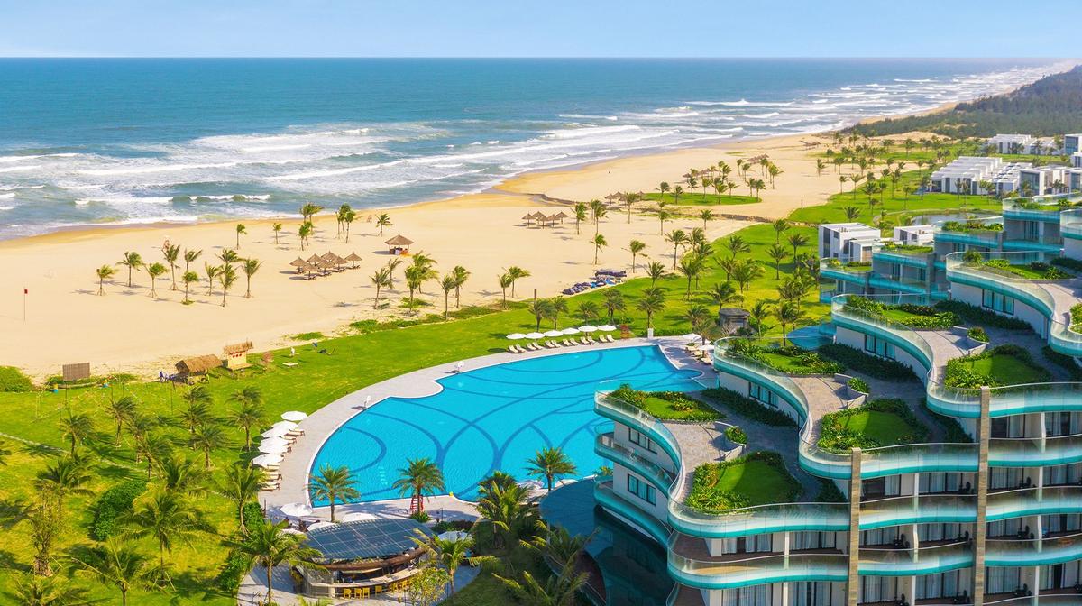 Fun-Filled Beachfront Resort near Hoi An with Daily Breakfast, Nightly Dinner & Theme Park Access
