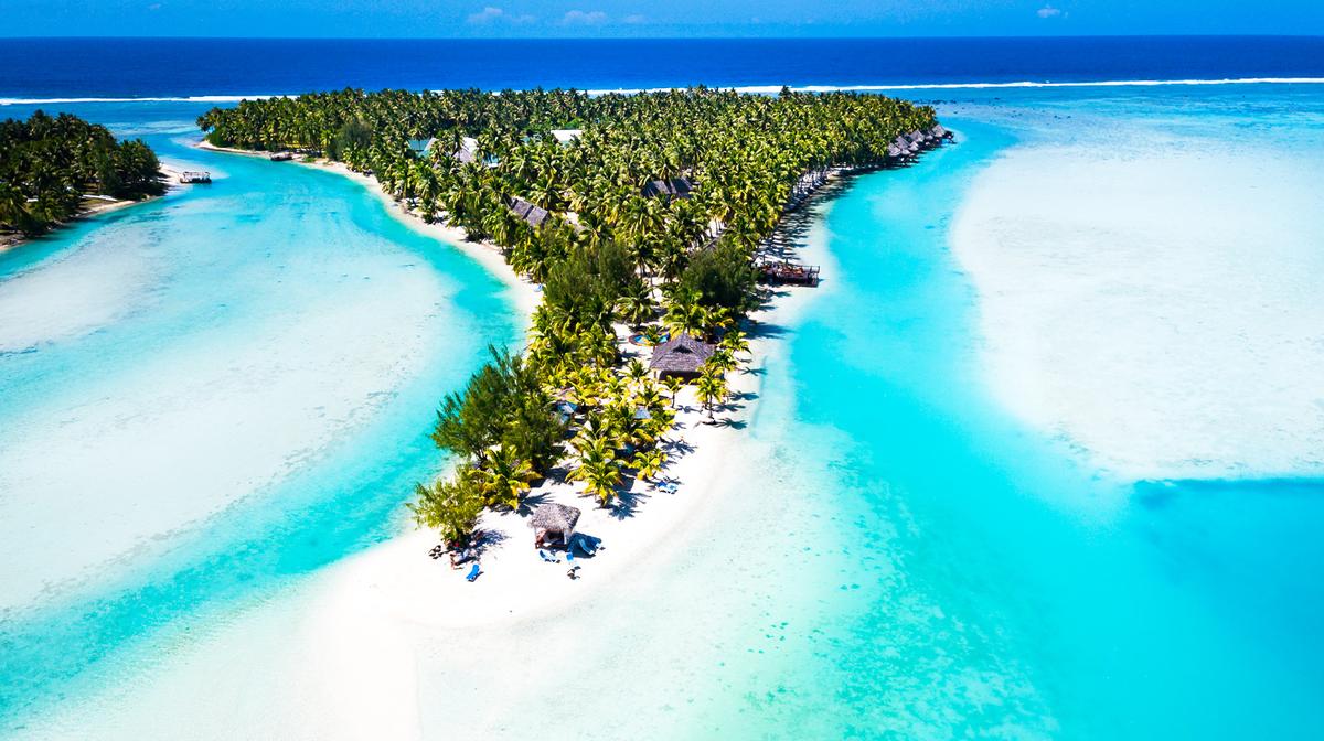 Adults-Only Private Cook Islands Escape on the Edge of Aitutaki Lagoon