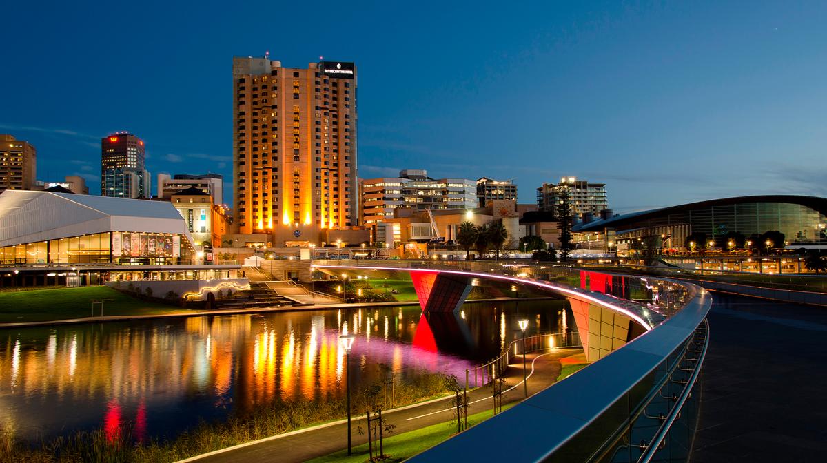 Stylish Award-Winning Apartment Escape in the Heart of Adelaide