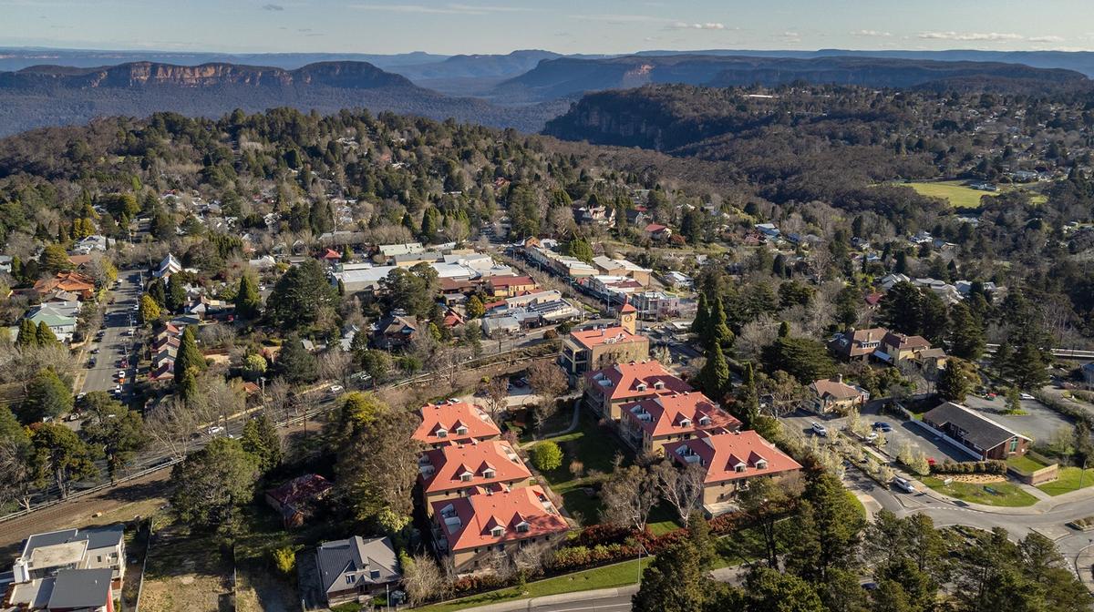 Picturesque Leura Retreat within UNESCO World Heritage-Listed Blue Mountains