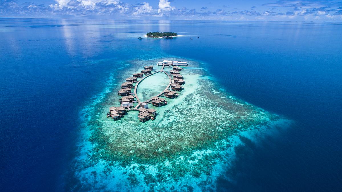 Raffles Maldives Once-in-a-Lifetime Two-Bedroom Residences with Daily Dining, Spa Treatments & Roundtrip Malé Transfers