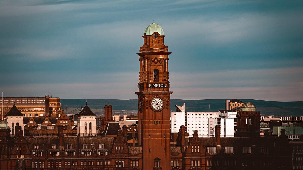 Heritage Manchester Urban Escape Minutes from the North Quarter
