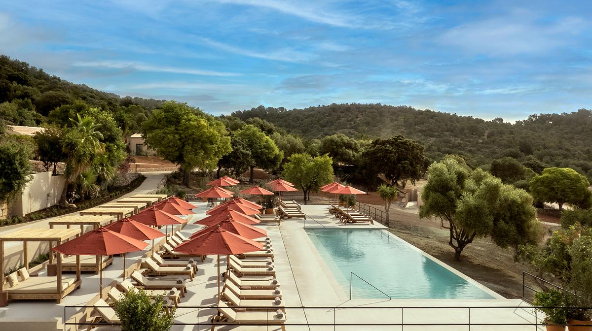 Luxurious Five-Star Mallorca Countryside Escape with Infinity Pools, Spa & Onsite Restaurant 