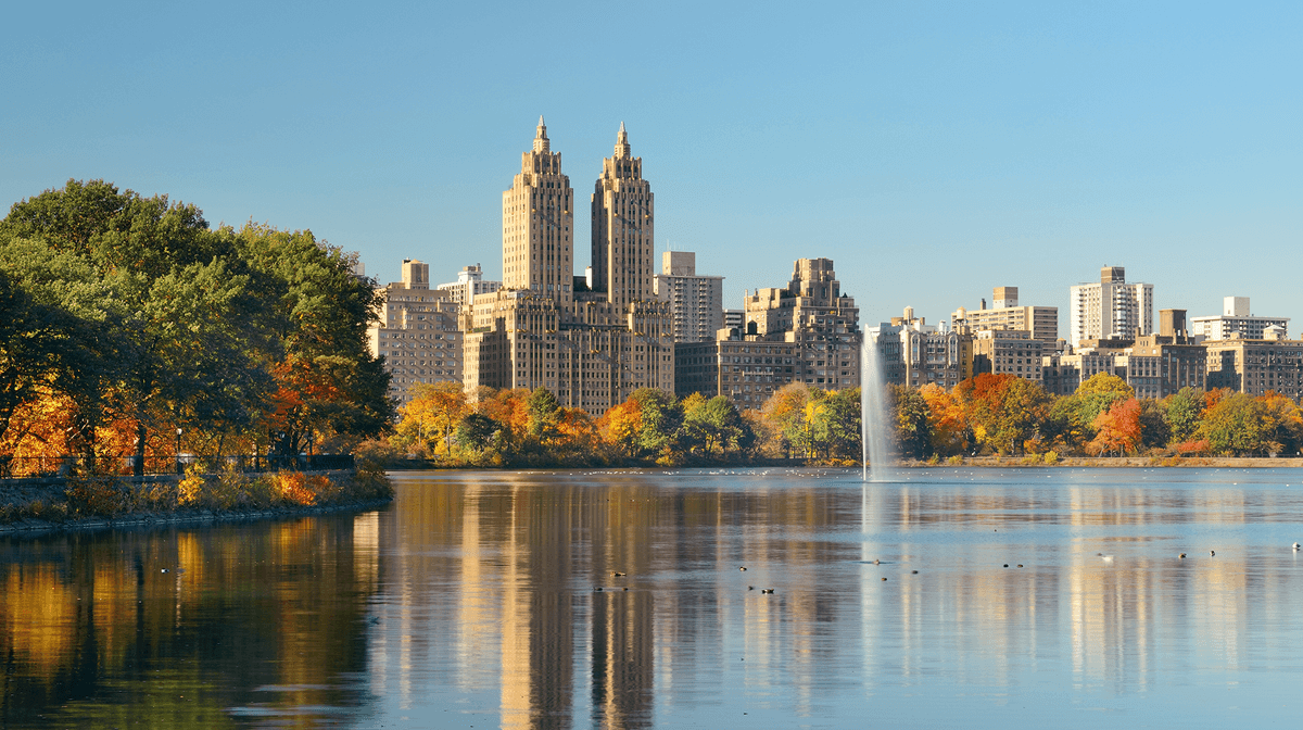 Boutique New York City Upper West Side Stay near Central Park with Trendy Bar & Daily Breakfast
