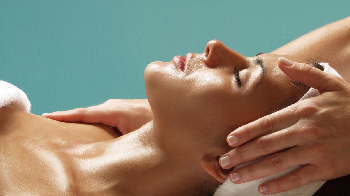 Sydney: 60-Minute or 70-Minute Facial Pamper Packages with Mini Head Massage in Eastwood