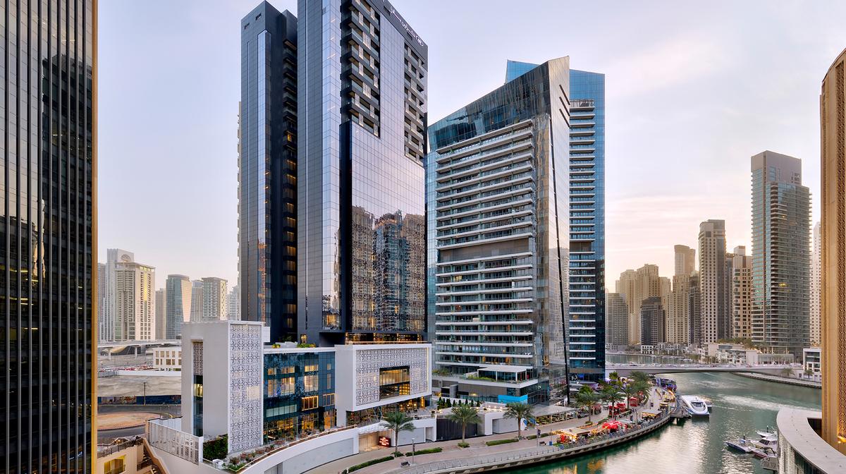 Stylish Dubai City Break on Marina Promenade 