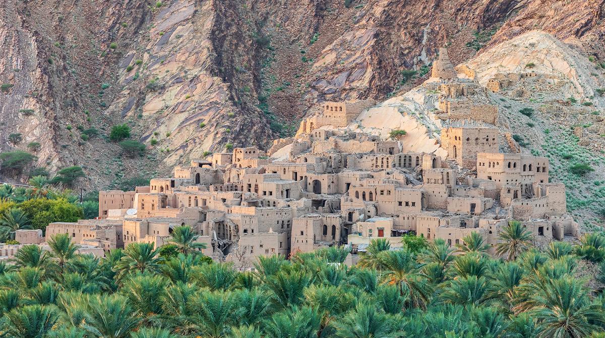 Oman: 8-Day Luxury Small-Group Tour from Muscat with Mosque Visit, UNESCO Sites & Desert Camp Stay