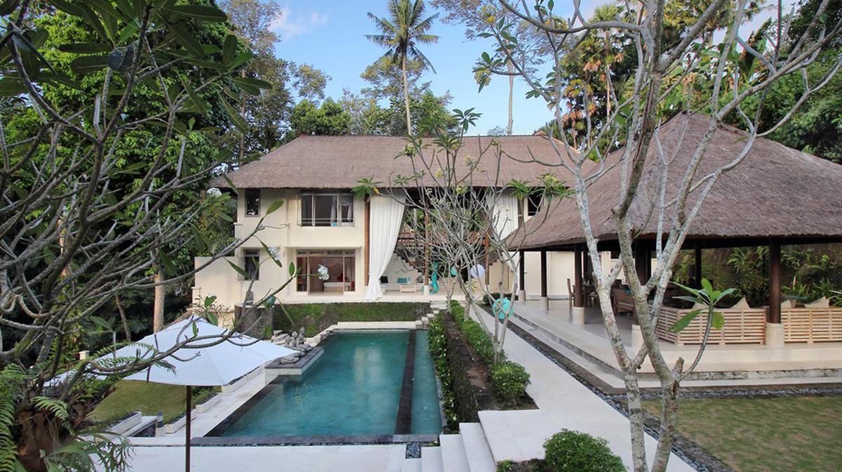 Tranquil Bali Private Pool Villa Escape near Canggu with Massages, All-Inclusive Dining & Nightly Free-Flow Drinks