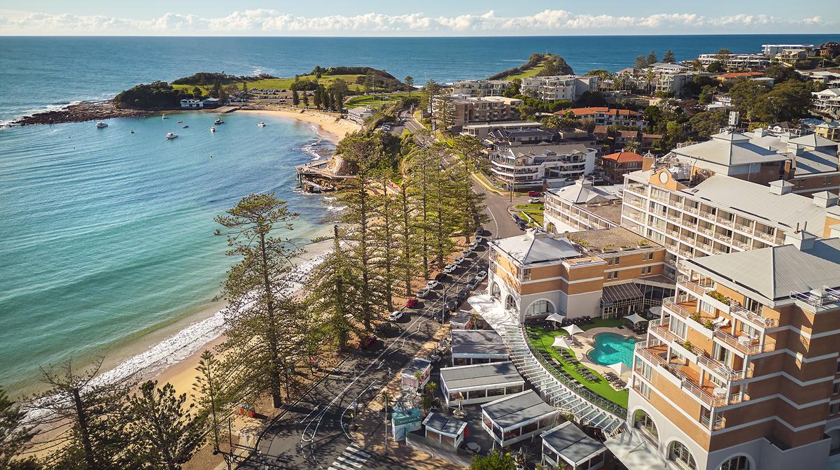 Central Coast Beachside Escape 90 Minutes from Sydney with Daily Breakfast & Dining Credit 