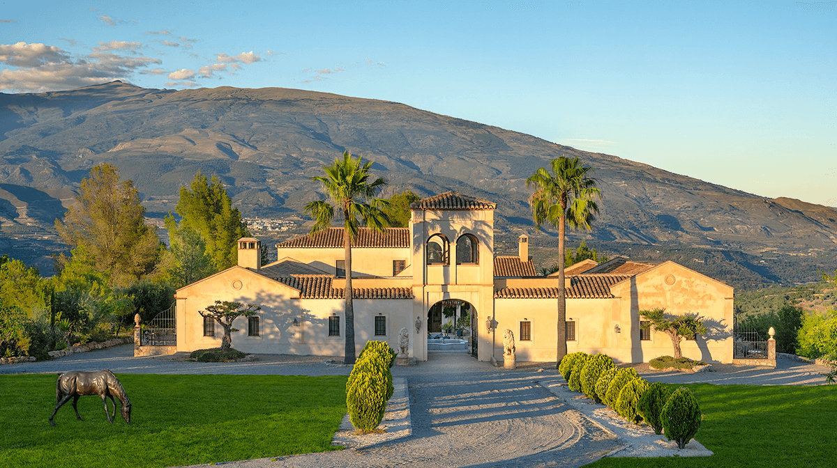 Glamorous Boutique Spanish Villa Overlooking Lecrin Valley