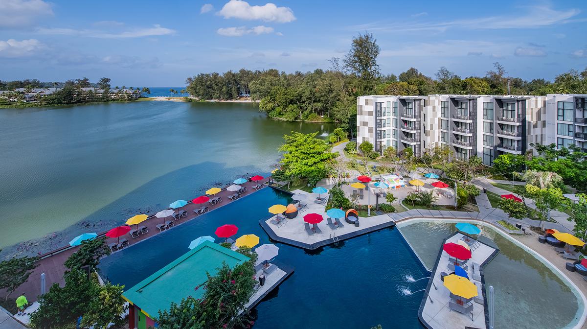 Phuket Waterfront Apartments near Bang Tao Beach with Nightly Dinner & Nightly Free-Flow Drinks Hour