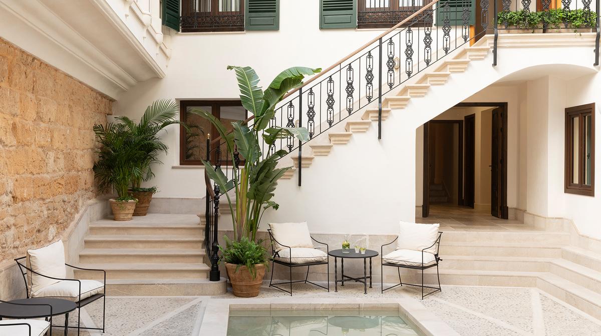 Grand Opening: Boutique Spain Escape in Mallorca's Historic Centre with Daily Breakfast & Onsite Hammam