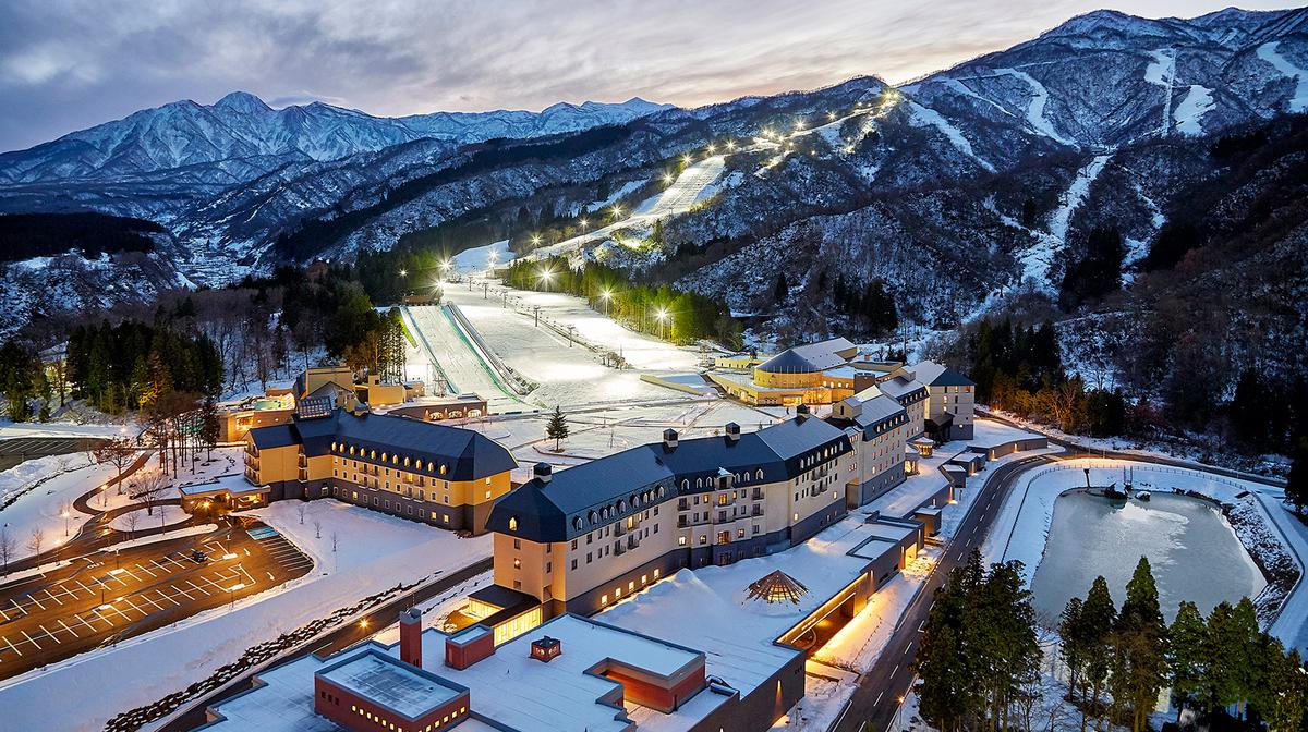 Award-Winning Japan Ski Escape near Tokyo with Daily Breakfast, Ski Lift Pass & Onsen Access