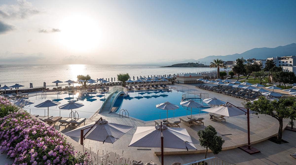 Five-Star Crete Beachfront Escape with 17 Onsite Restaurants & Bars