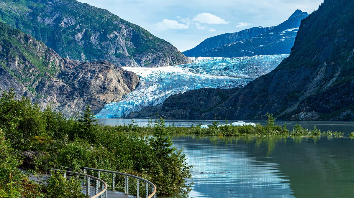 Norwegian Cruise Line's Ultimate Alaska with Free-Flow Drinks, LuxPlus+ Membership & Seattle Stay