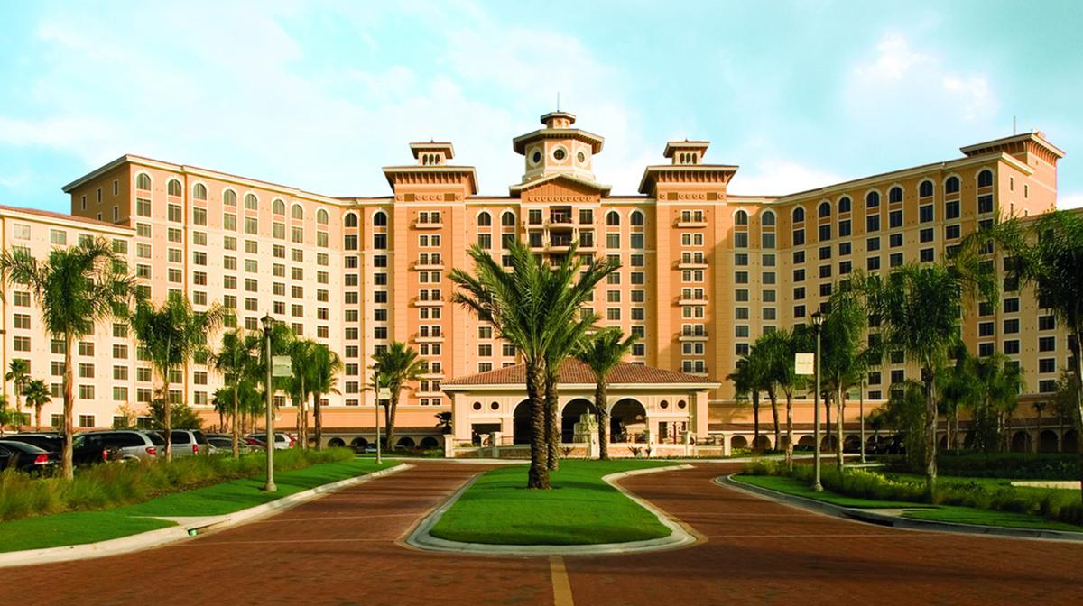 Stylish Orlando Resort Stay near Theme Parks with Award-Winning Golf Course