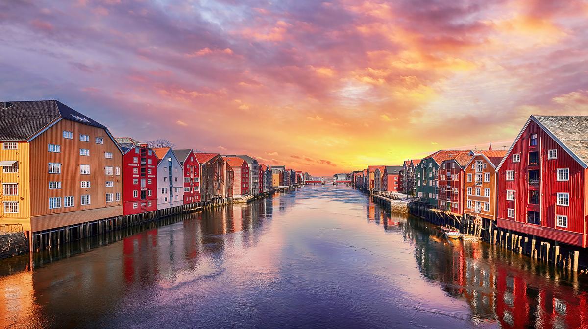 Norway & Sweden 2024 Small-Group Summer Tour with Guided City Tours, Glass Cabin Stay & Iconic Overnight Train Journeys