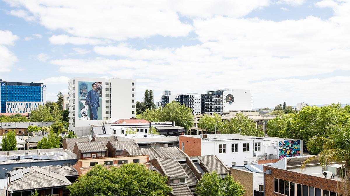 Sophisticated Adelaide Urban Charm Overlooking the South Terrace Parklands