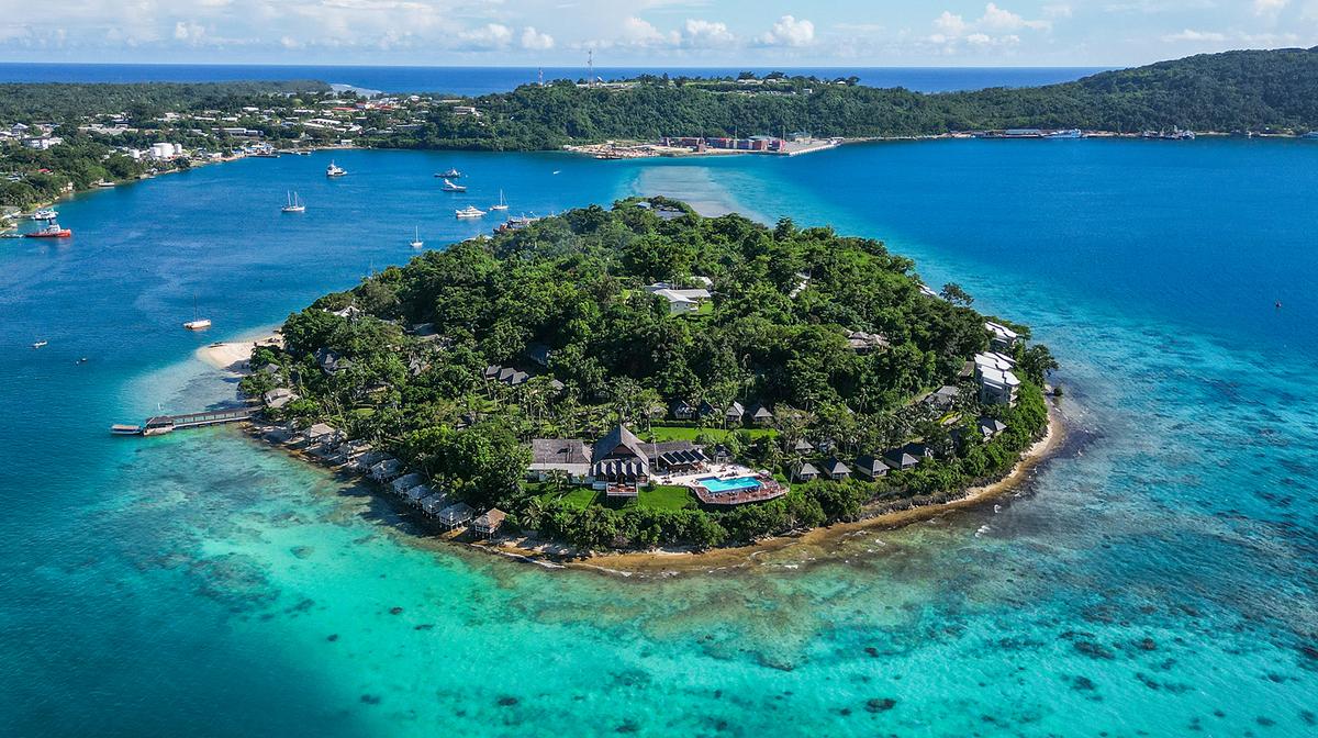 Vanuatu Haven with Snorkelling Cove, Day Spa & Resort Pools 
